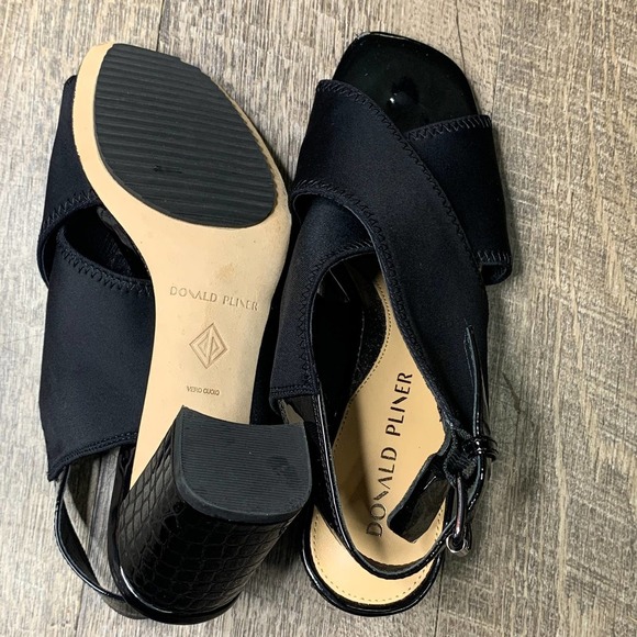 Donald Pliner Pyper Pump Heels Womens Size 8M Black Fabric‎ Chunky Croc Heels - Picture 10 of 11